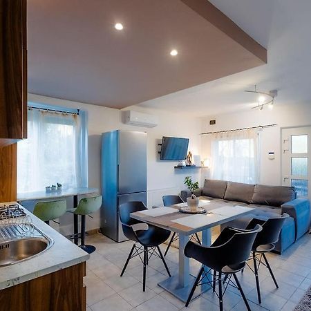 Fatima Apartman Сиофок Екстериор снимка
