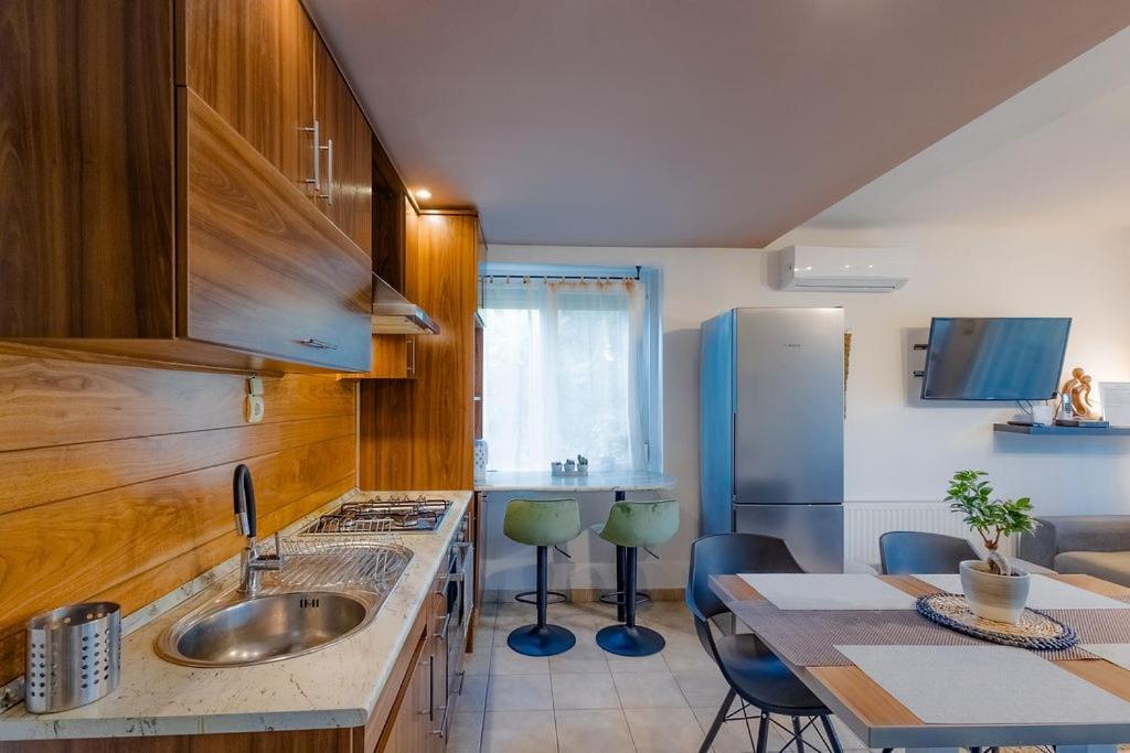 Fatima Apartman Сиофок Екстериор снимка